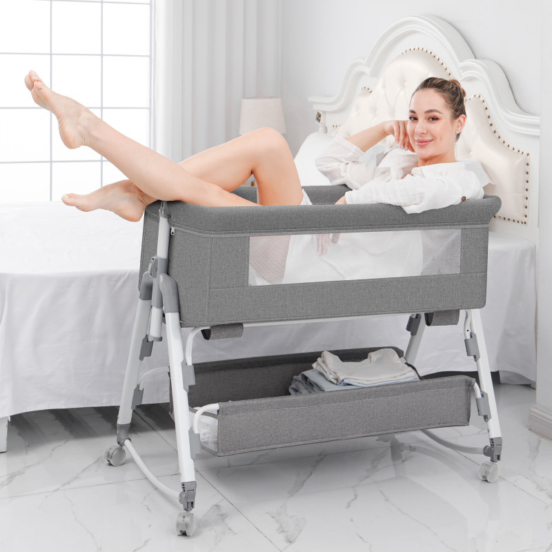 نائمة سرير للأطفال حديثي الولا - مراجعة Bassinet Bedside Sleeper وسعره