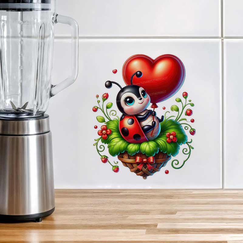 ملصق جداري لطيف على شكل دعسوقة - مراجعة Baby Nursery Murals وسعره