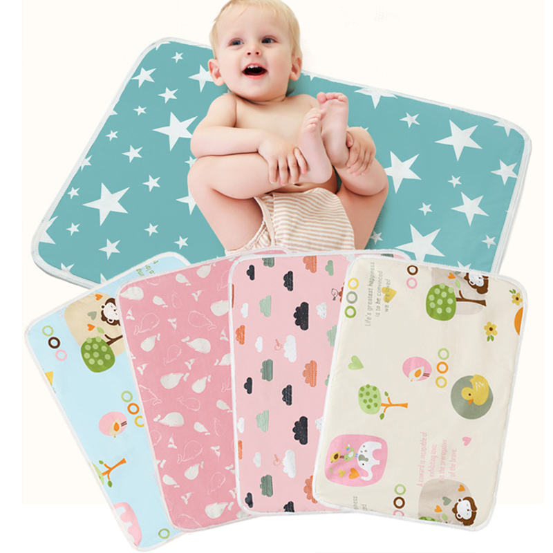 مقاوم للماء قابلة لإعادة الاست - مراجعة Changing Table Topper وسعره