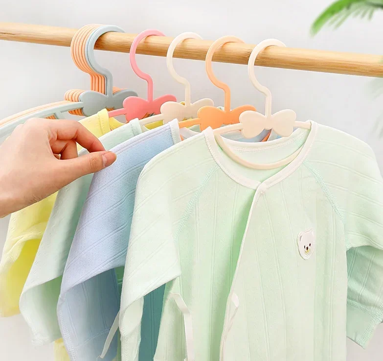 5/10/20 حزمة الوردي الطفل الشم - مراجعة Baby Nursery Uniform وسعره
