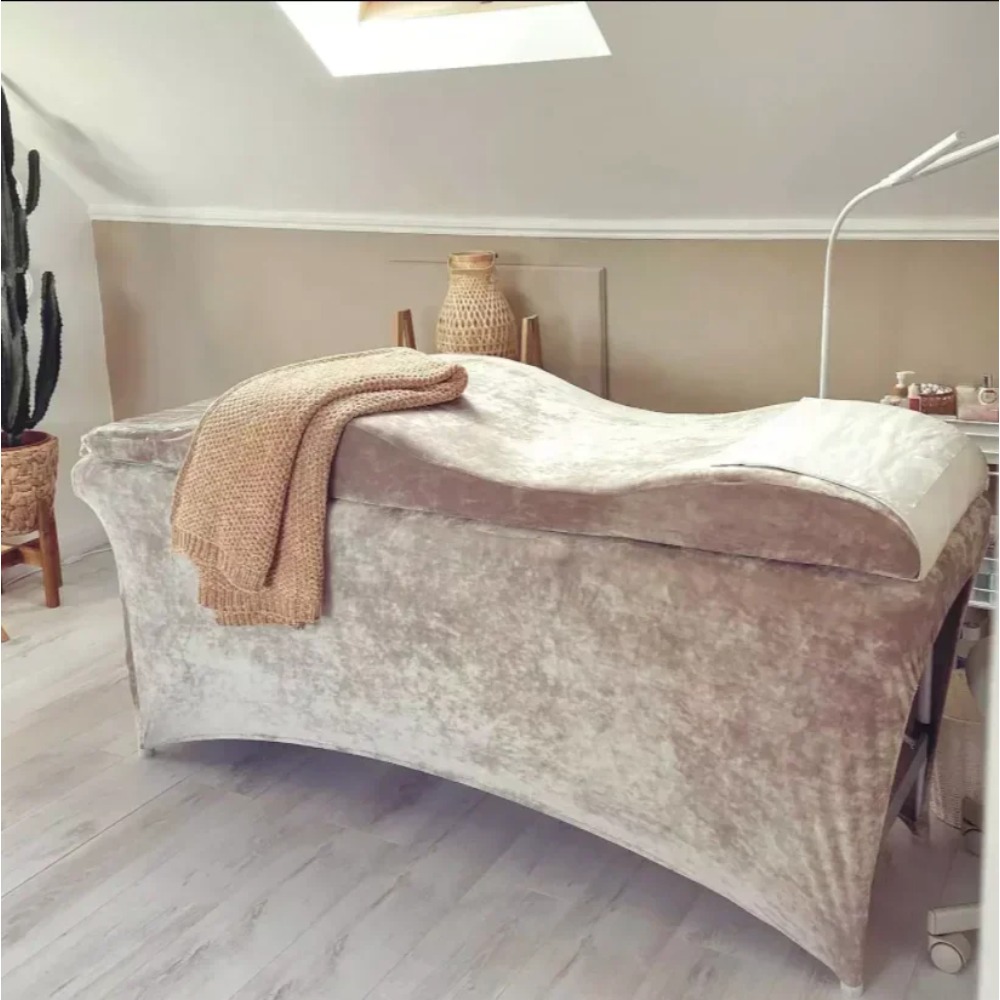 سرير تمديد الرموش بتصميم منحني - مراجعة Changing Table Topper وسعره
