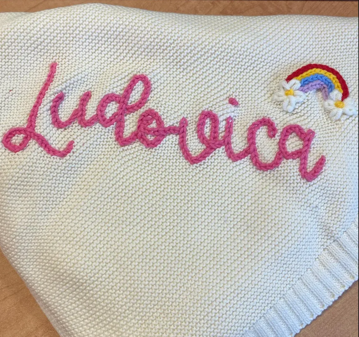 شخصية الطفل بطانية اسم مخصص ال - مراجعة Baby Nursery Embroidery وسعره