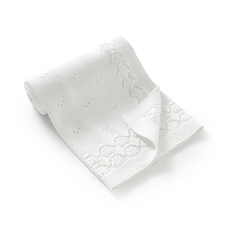 بطانيات قطنية للأطفال مقاس 90× - مراجعة Baby Nursery Quilts وسعره